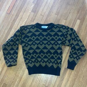 🪡🍂 Chas Finster Sweater Green Black Triangular Montebello 100% Acrylic 🪵🧶